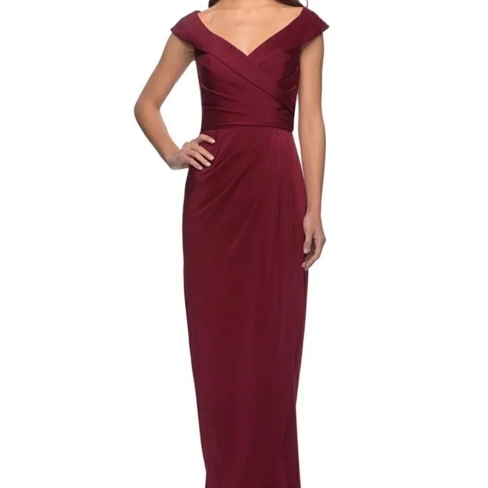 La Femme Off-the-Shoulder Ruched Jersey Column in Burgundy NWT Size 10